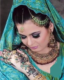 [New+Pakistani+Bridal+Makeup+www[1].She9.blogspot.com+(1).jpg]
